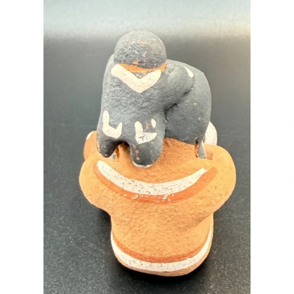 VTG Native American Jemez Taos Pueblo Storyteller W/ 4 children Juanita Martinez - Picture 3 of 10